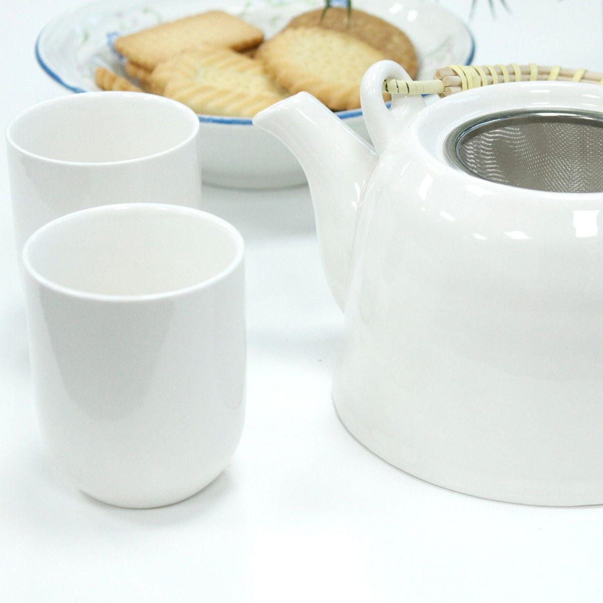 Theepotset voor kruidenthee – klassiek wit